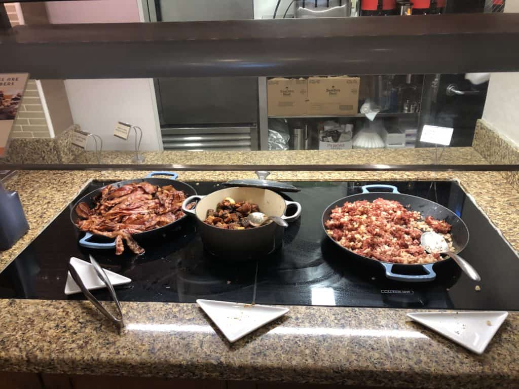 Hyatt Place New York Midtown South Main Hot Breakfast