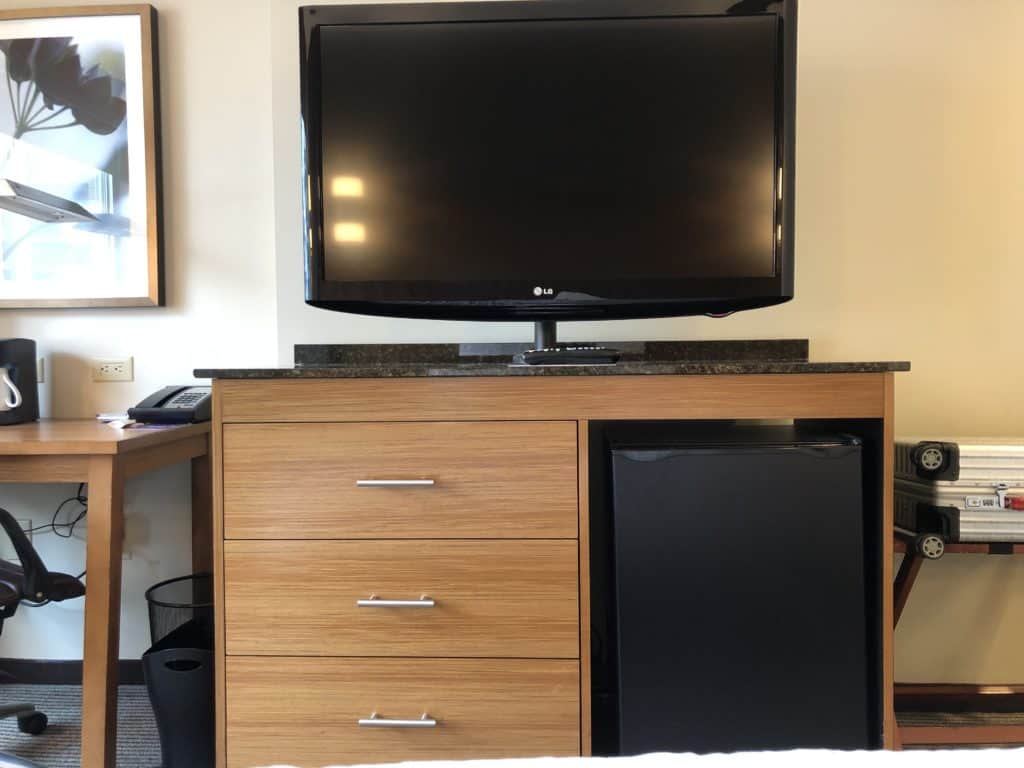 Hyatt Place New York Midtown South Television