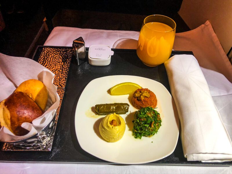 Etihad 787-9 business class Arabic mezze