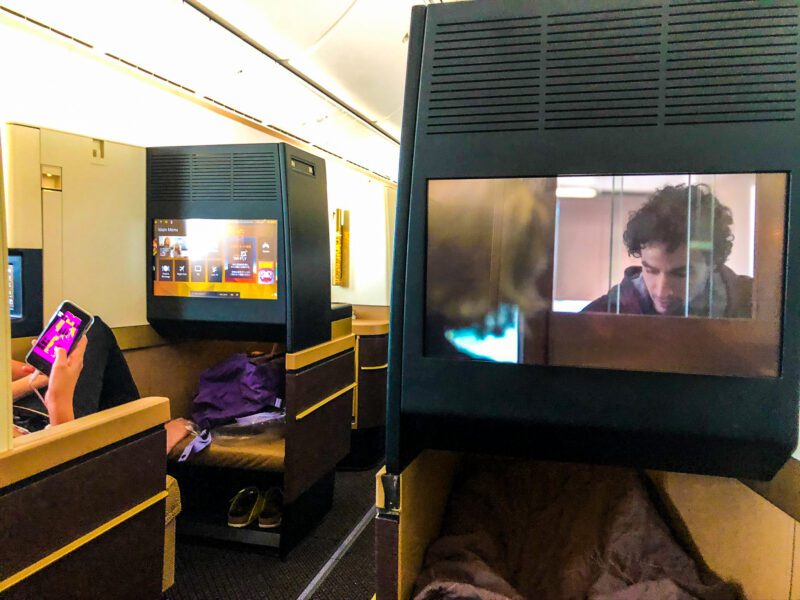 Etihad 787-9 business class seat view