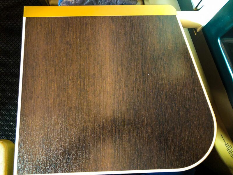 Etihad 787-9 business class tray table