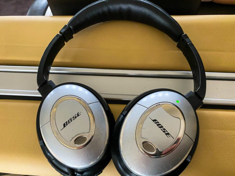 Lufthansa 747-8 First Class Bose Noise Cancellation Headphones