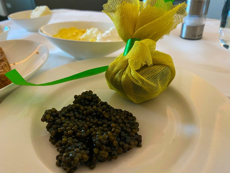 Lufthansa 747-8 First Class Caviar (2)