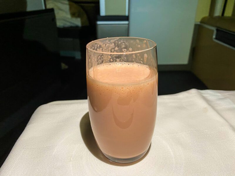 Lufthansa 747-8 First Class Fresh Smoothie