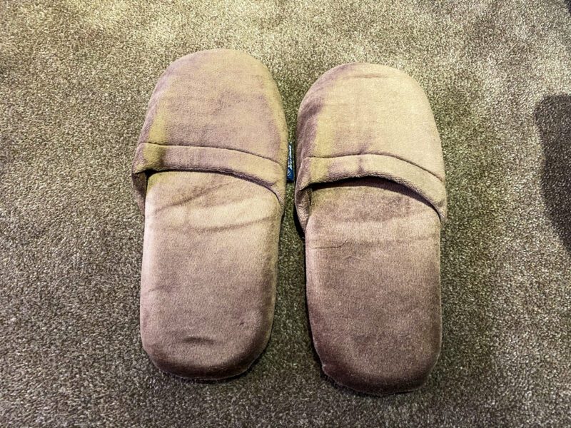 Lufthansa 747-8 First Class Slippers (2)