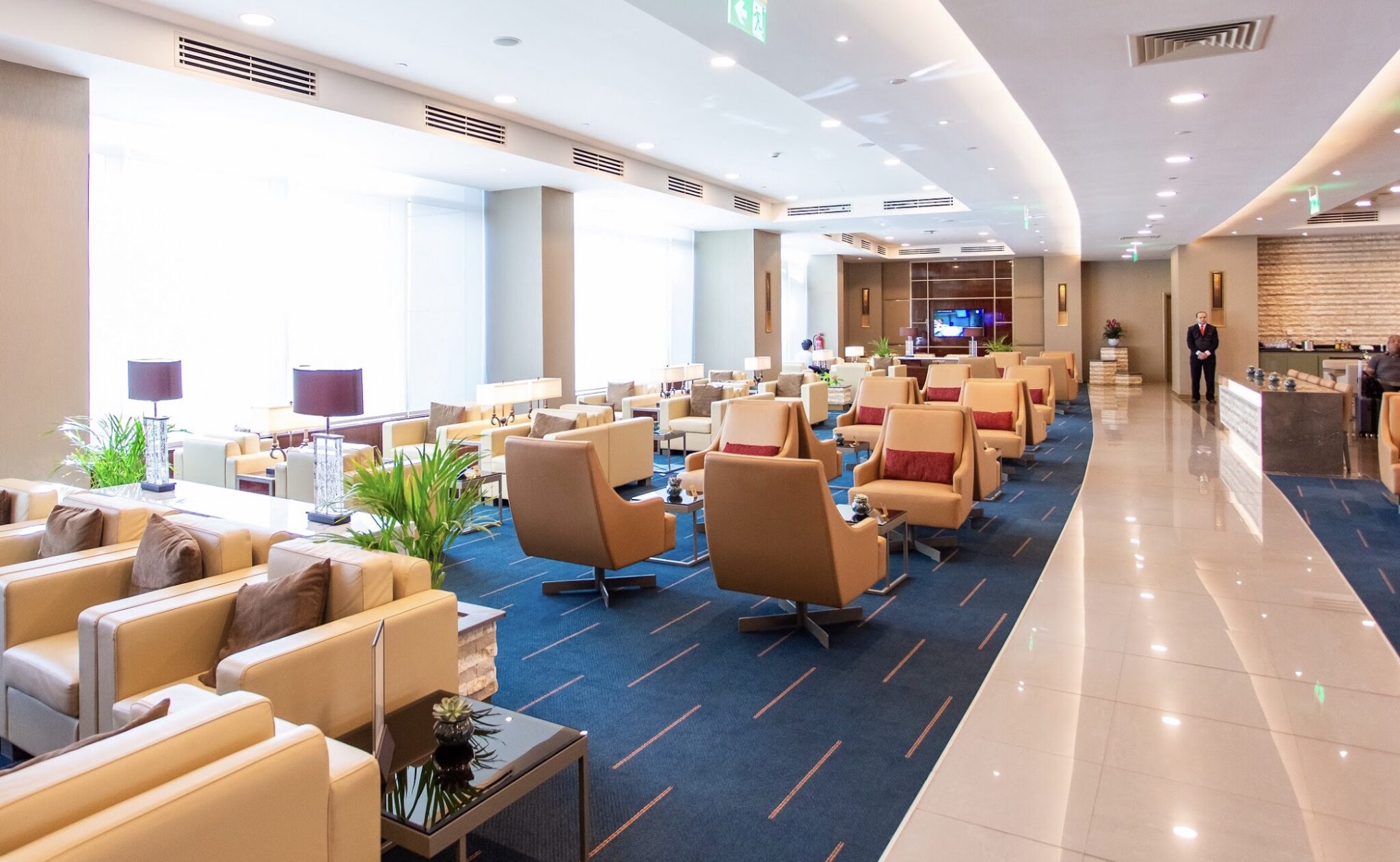 Emirates Lounge in CAI