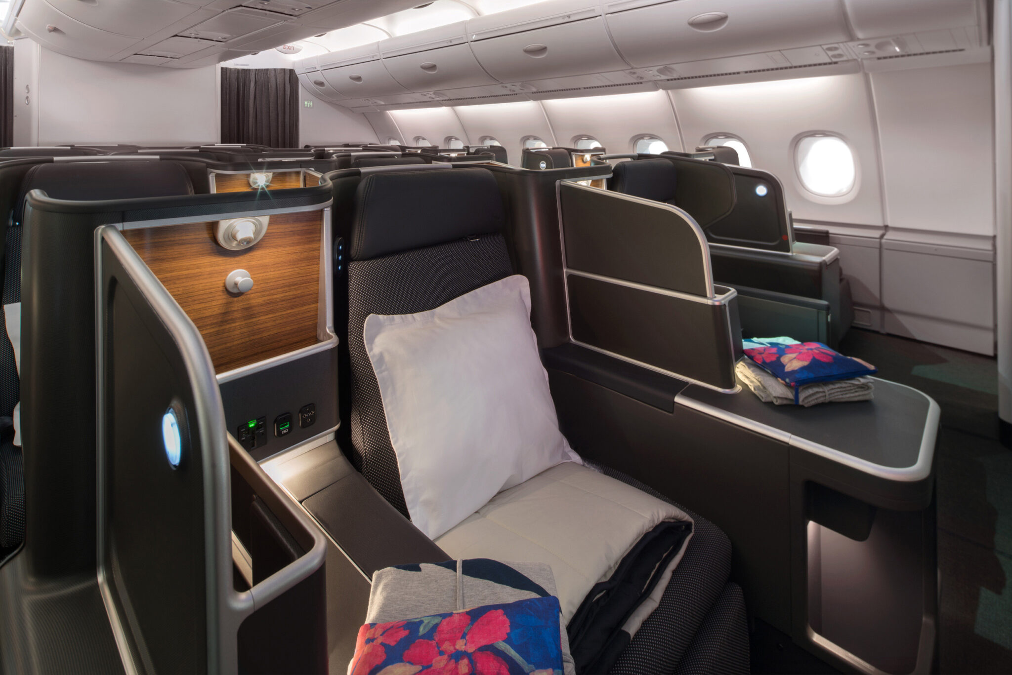 Qantas business class