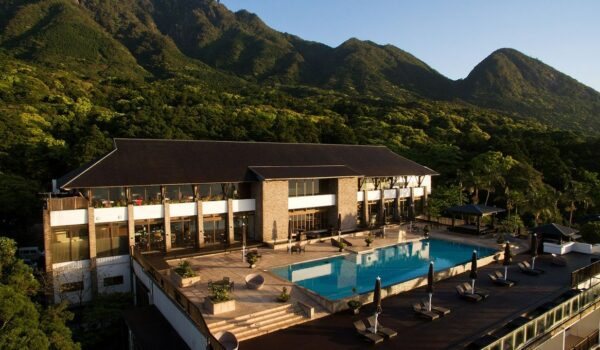 29 Best Small Luxury Hotels of the World You Can Book With Points [2025]