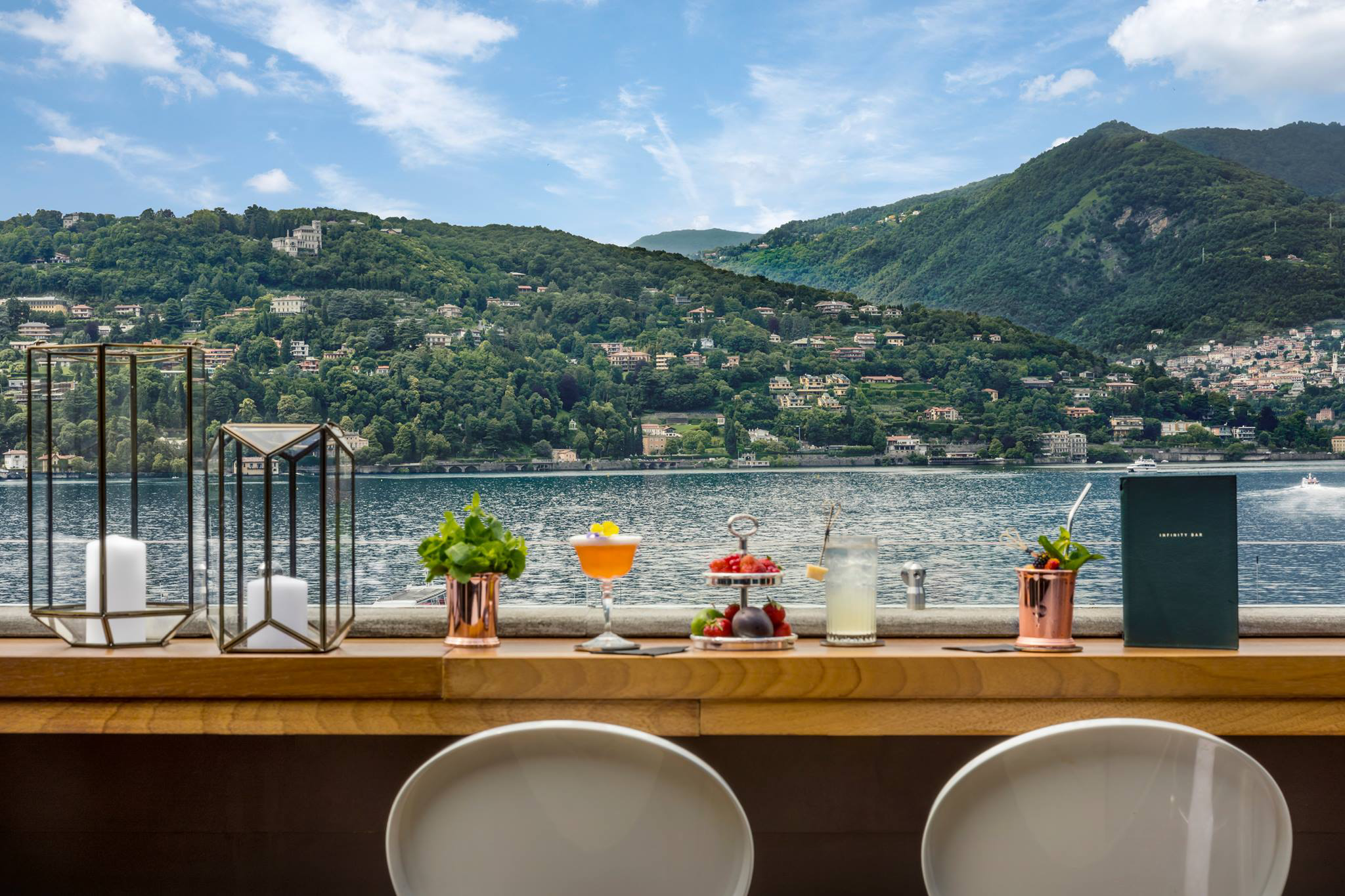 Vista Palazzo Lago di Como in Italy