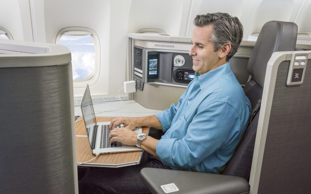 American Airlines Flagship Business Class vs. United Polaris Business Class [2025]