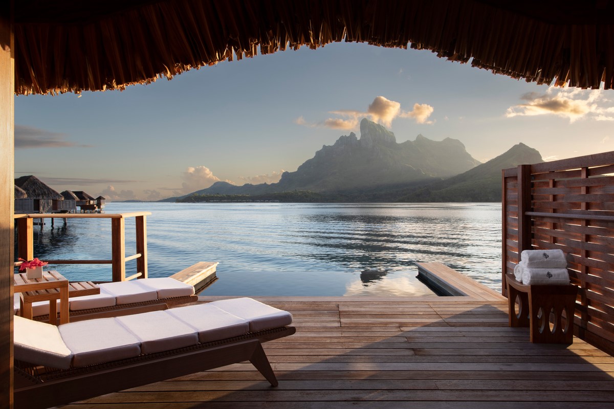 Four Seasons Resort Bora Bora