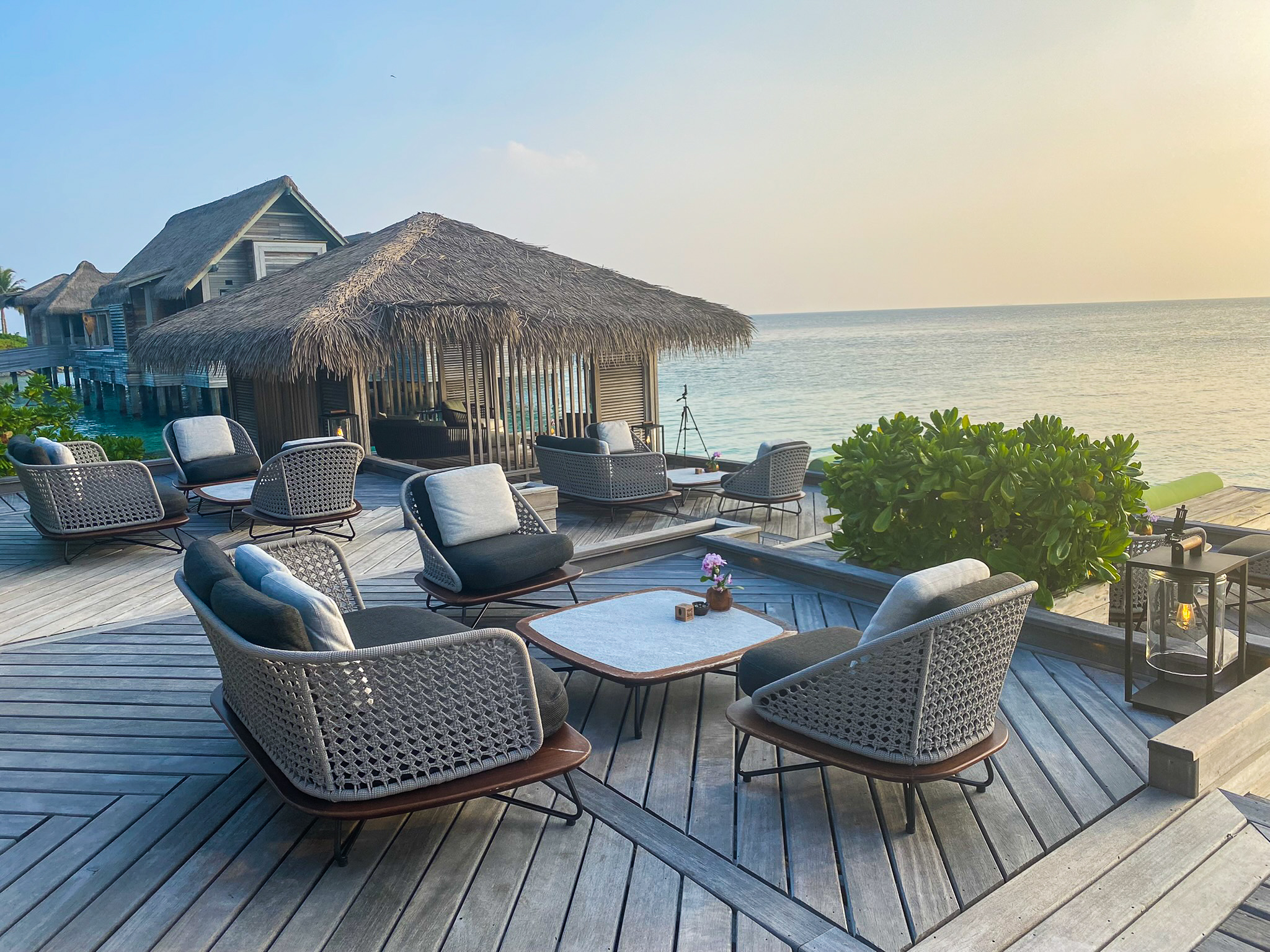 Waldorf Astoria Maldives Ithaafushi Amber seating