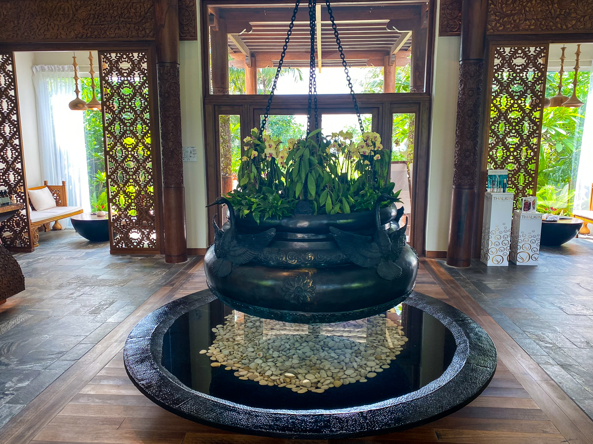 Waldorf Astoria Maldives Ithaafushi spa lobby