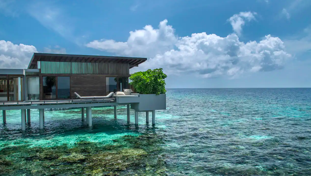 Park Hyatt Maldives - Overwater Water Villa