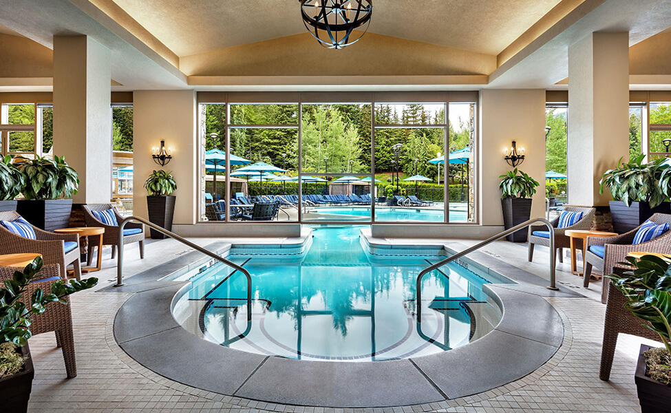 The Fairmont Chateau Whistler - Pool