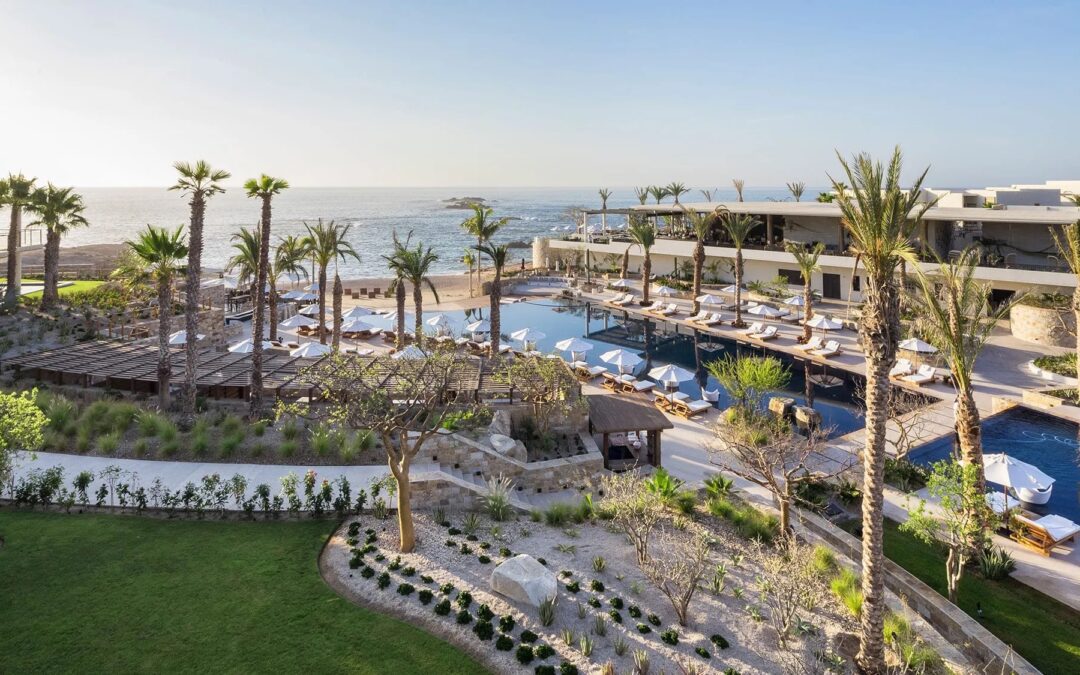 Waldorf Astoria Los Cabos Pedregal vs Chileno Bay Resort & Residences [2025]