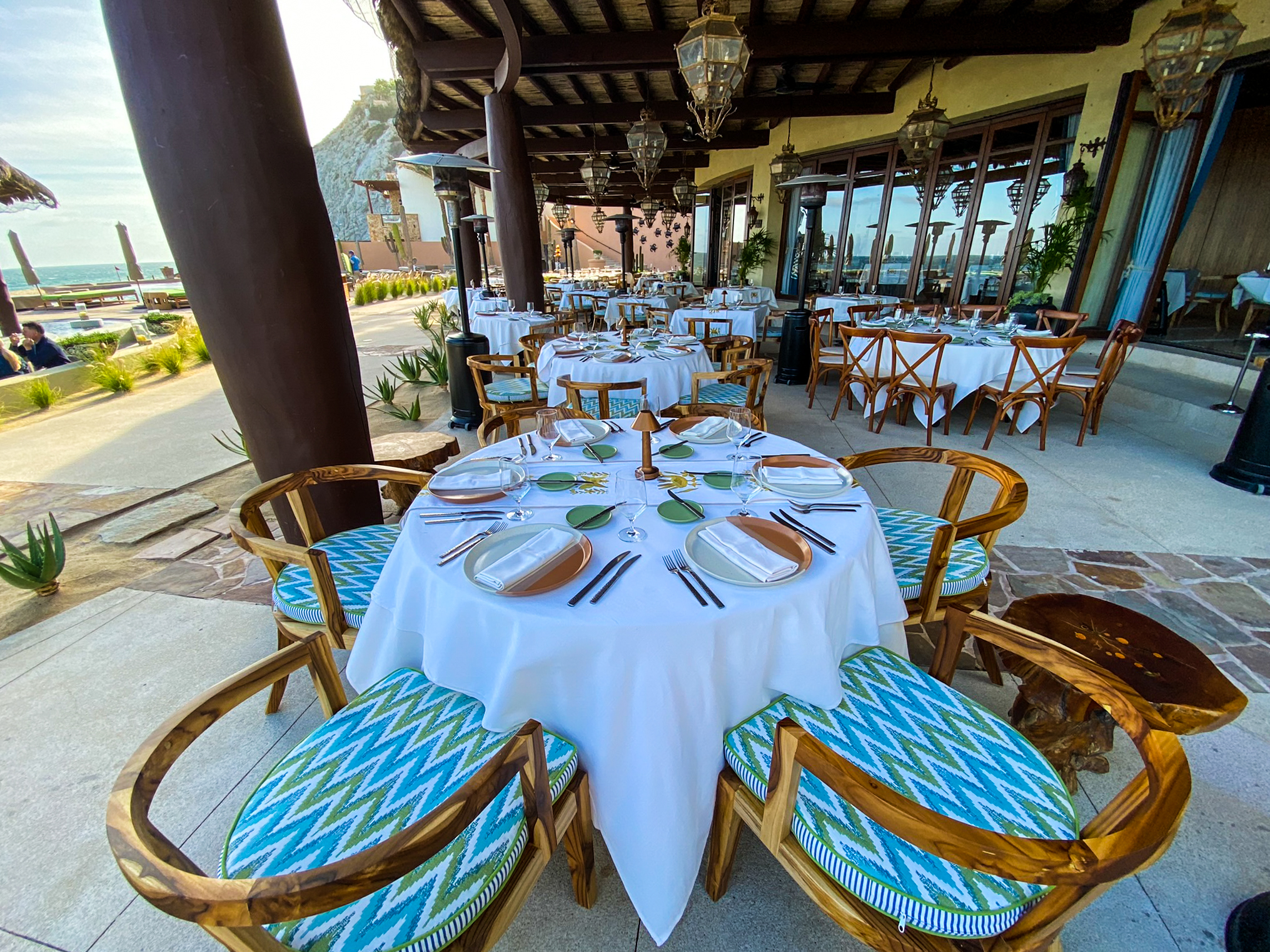 Waldorf Astoria Los Cabos Pedregal Don Manuel's outdoor covered seating (2)