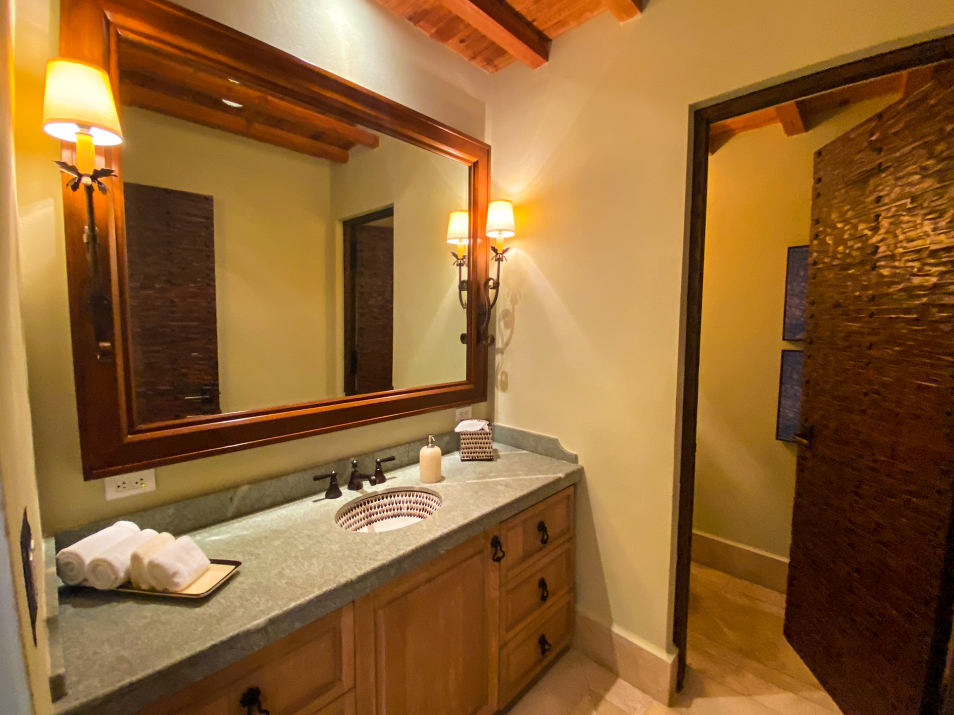 Waldorf Astoria Los Cabos Pedregal Two Bedroom Ocean View Villa with Plunge Pool half bathroom