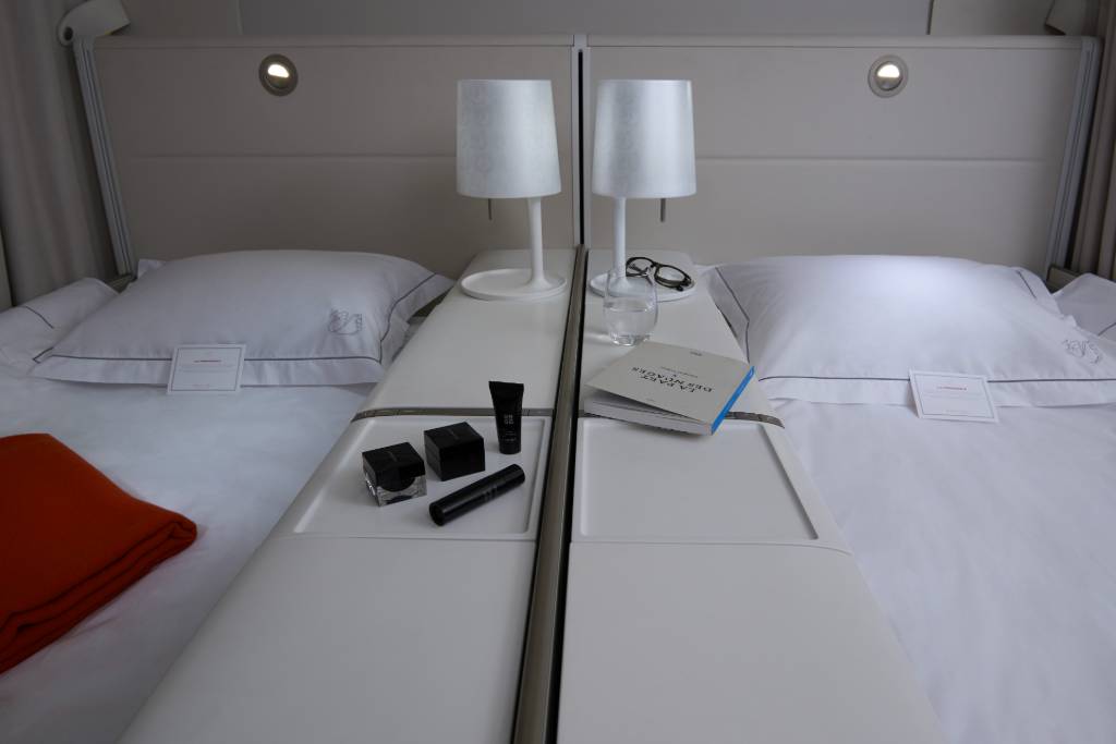 Air France First Class (La Première) - Bed Mode