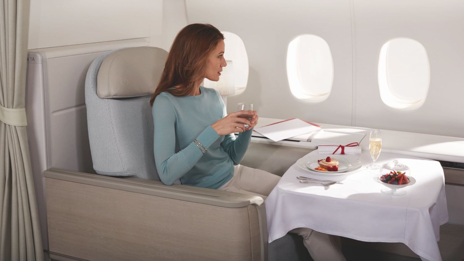 Air France First Class (La Première) - Dining