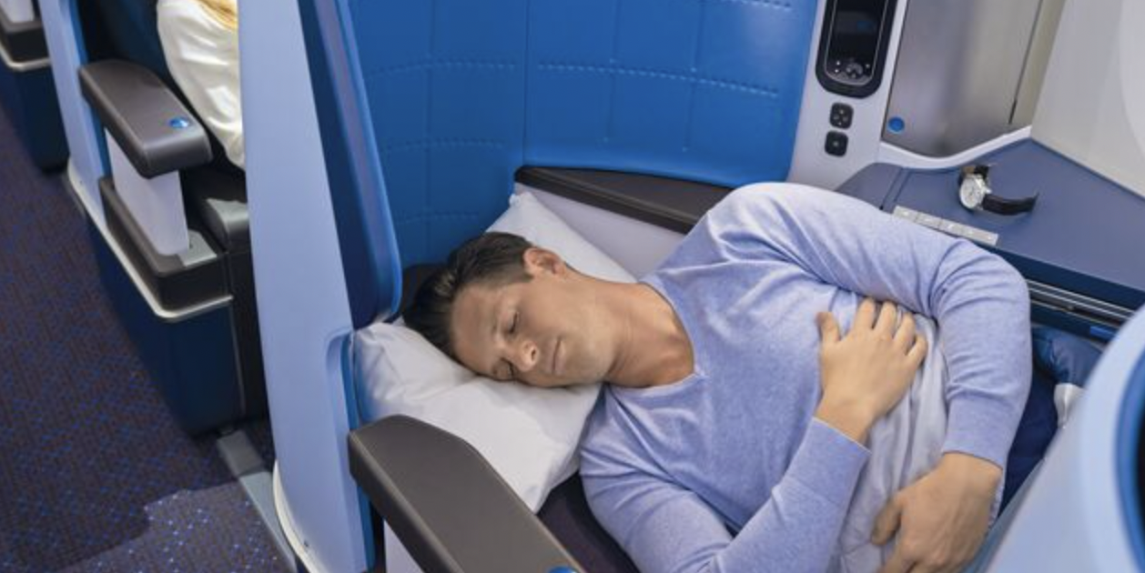 KLM Business Class - Bed