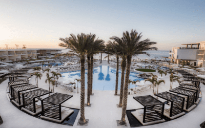 7 Best Luxury Hotels with Complimentary Cabanas [2024]