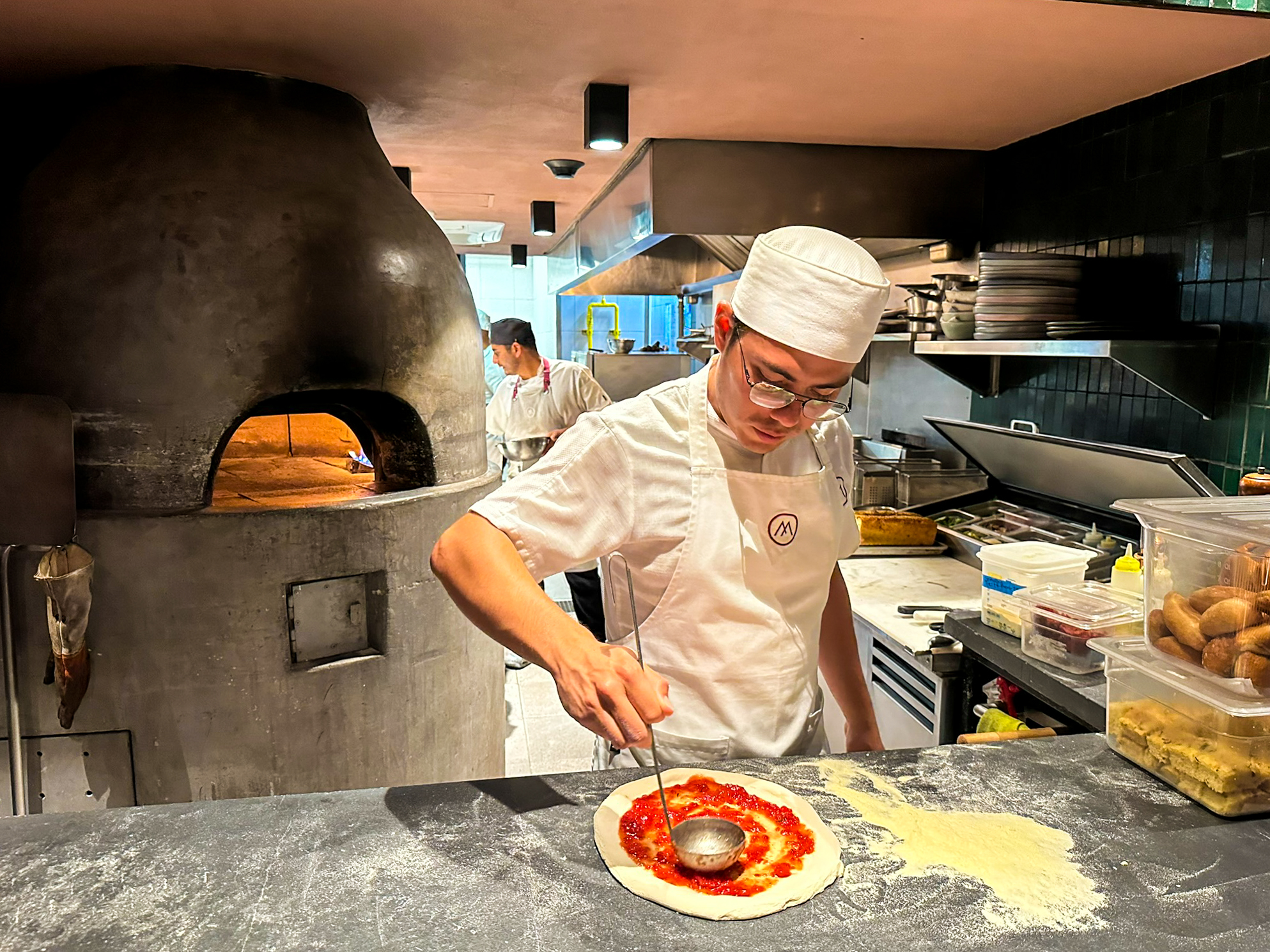 One&Only Mandarina Allora making fresh pizza