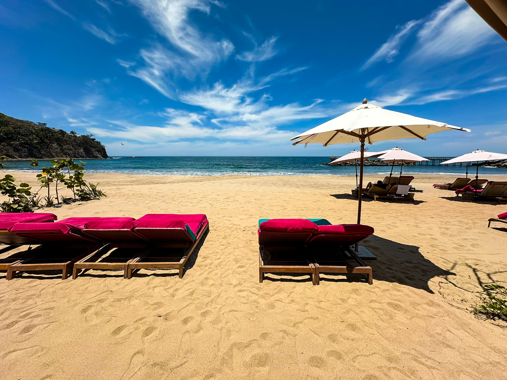 One&Only Mandarina Jetty Beach Club sun loungers (2)