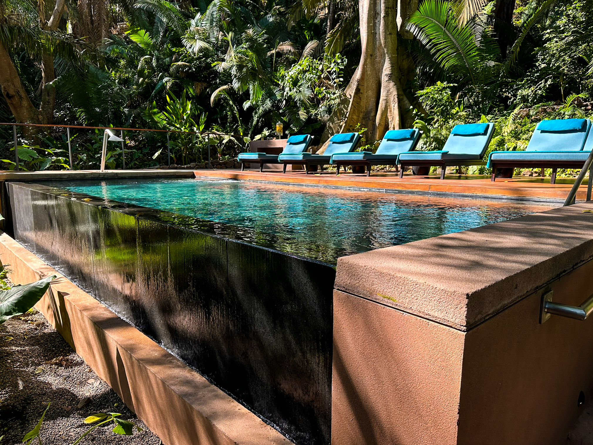 One&Only Mandarina spa pool (2)